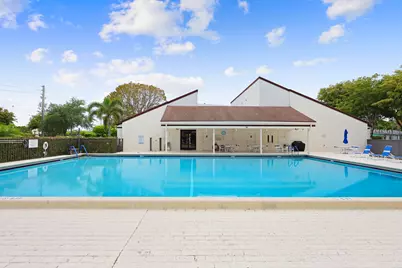 3154 Via Poinciana #412, Greenacres, FL 33467 - Photo 24