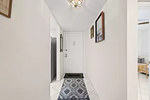 3154 Via Poinciana, Greenacres, FL 33467 - Photo 4