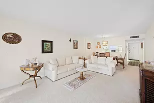 3154 Via Poinciana, Greenacres, FL 33467 - Photo 14