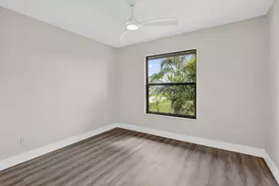 5868 SE Collins Ave, Stuart, FL 34997 - Photo 20