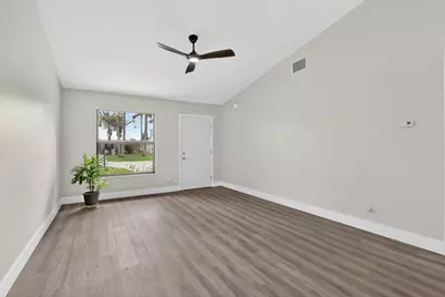 5868 SE Collins Avenue, Stuart, FL 34997 - Photo 6