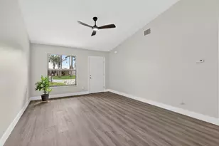 5868 SE Collins Ave, Stuart, FL 34997 - Photo 6