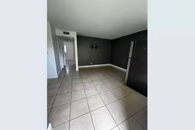 5174 NE 6th Avenue #515, Oakland Park, FL 33334 - Photo 8