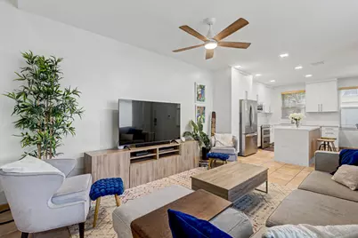 1545 Seagrape Way #1545, Hollywood, FL 33019 - Photo 2