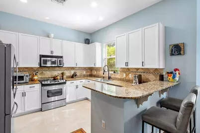 1875 Highland Grove Drive, Delray Beach, FL 33445 - Photo 10