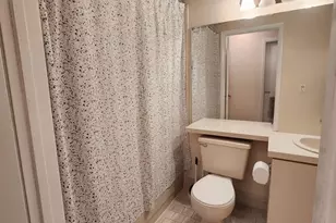 63 Meadows Dr, Boynton Beach, FL 33436 - Photo 12