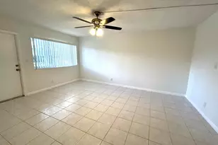 2175 NE 56th St, Fort Lauderdale, FL 33308 - Photo 2