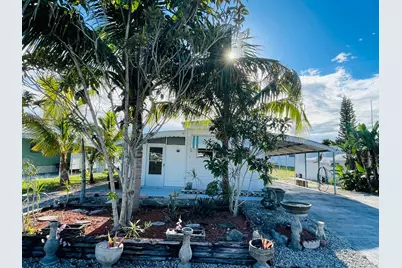 8026 SE Wren Avenue, Hobe Sound, FL 33455 - Photo 2