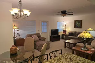 317 Pine Ridge Cir, Greenacres, FL 33463 - Photo 10