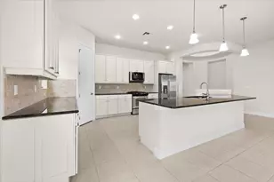 2905 Siena Cir, Wellington, FL 33414 - Photo 6
