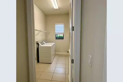 2905 Siena Circle, Wellington, FL 33414 - Photo 6