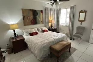 1113 SW 158th Ave, Pembroke Pines, FL 33027 - Photo 28