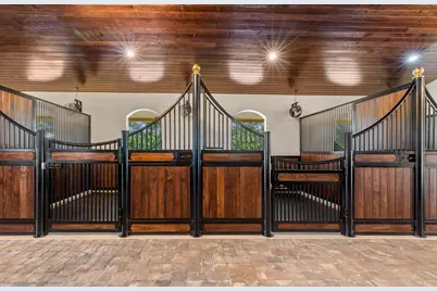4985 Stables Way, Wellington, FL 33414 - Photo 14