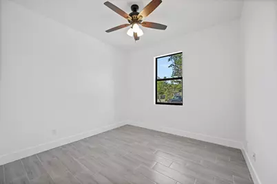 141 W 16th Street, West Palm Beach, FL 33404 - Photo 12