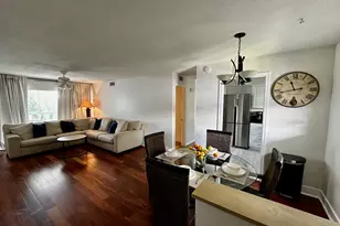 148 Yacht Club Dr, North Palm Beach, FL 33408 - Photo 2