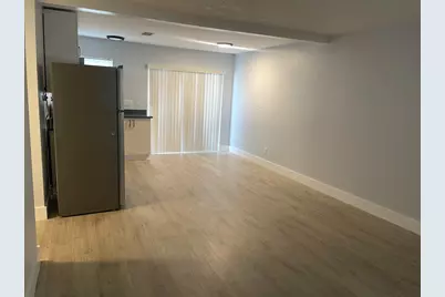 780 NE 46th Court #2, Oakland Park, FL 33334 - Photo 4