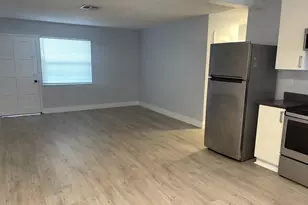 780 NE 46th Ct, Oakland Park, FL 33334 - Photo 14