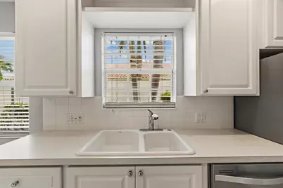 10762 SW Elsinore Drive, Port Saint Lucie, FL 34987 - Photo 6