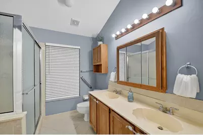 131 Hammocks Court, Greenacres, FL 33413 - Photo 16