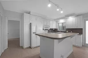 1000 SE 4th St, Fort Lauderdale, FL 33301 - Photo 14