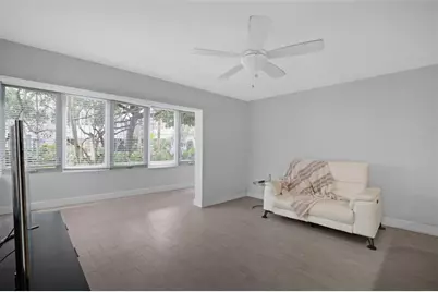 1000 SE 4th Street #127, Fort Lauderdale, FL 33301 - Photo 8