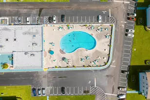 480 Horizons W, Boynton Beach, FL 33435 - Photo 20