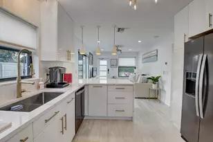 201 SE 7th St, Delray Beach, FL 33483 - Photo 12