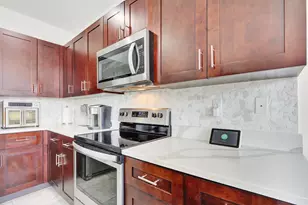 3010 King Palm Way, Riviera Beach, FL 33410 - Photo 14