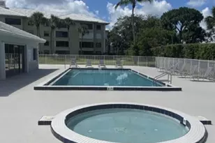 3526 Whitehall Dr, West Palm Beach, FL 33401 - Photo 12