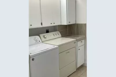 3526 Whitehall Drive #404, West Palm Beach, FL 33401 - Photo 8