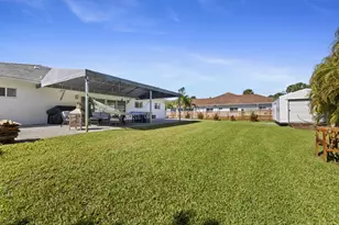 13621 SW 16th St, Davie, FL 33325 - Photo 30