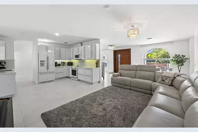 13621 SW 16th Street, Davie, FL 33325 - Photo 8