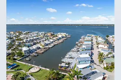 340 Nettles Boulevard, Jensen Beach, FL 34957 - Photo 6