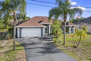 1441 SW Edinburgh Dr, Port Saint Lucie, FL 34953 - Photo 20