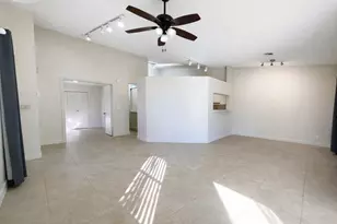 1948 Discovery Cir E, Deerfield Beach, FL 33442 - Photo 16