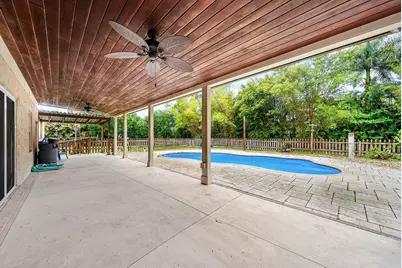 12325 89th Place N, West Palm Beach, FL 33412 - Photo 32