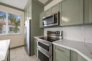 11023 Legacy Ln, Palm Beach Gardens, FL 33410 - Photo 8