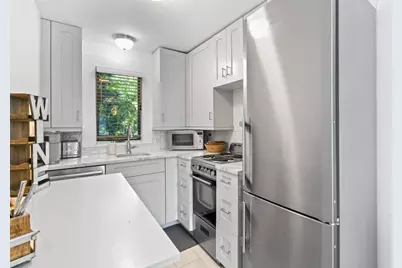 605 N Lakeside Drive, Lake Worth Beach, FL 33460 - Photo 14