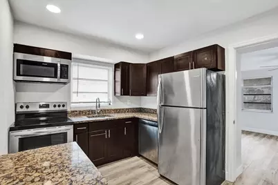 229 NE 26th Court, Pompano Beach, FL 33064 - Photo 10