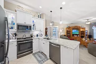 3663 Woods Walk Blvd, Wellington, FL 33467 - Photo 14