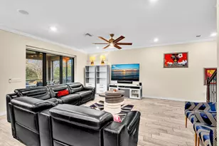 7921 NW 82nd Ct, Tamarac, FL 33321 - Photo 10