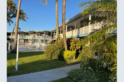 2748 NE 28th Avenue #2, Lighthouse Point, FL 33064 - Photo 26