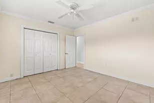 200 SW 7th St, Boca Raton, FL 33432 - Photo 22