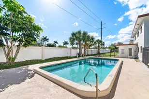 200 SW 7th St, Boca Raton, FL 33432 - Photo 28