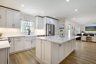 711 Warren Dr, Jupiter, FL 33458 - Photo 10