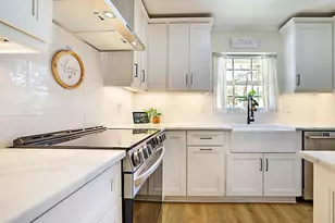 711 Warren Dr, Jupiter, FL 33458 - Photo 12