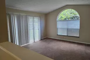2601 SE Creston Ln, Port Saint Lucie, FL 34952 - Photo 4