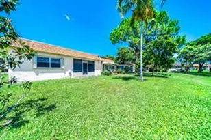 435 SW Natura Ave, Deerfield Beach, FL 33441 - Photo 8