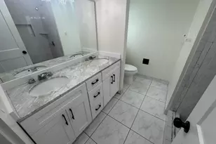 435 SW Natura Ave, Deerfield Beach, FL 33441 - Photo 18