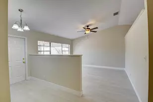 7011 San Sebastian Cir, Boca Raton, FL 33433 - Photo 8